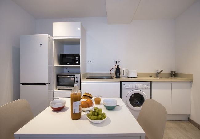 Appartement à La Ciotat - Sofi. Idéal location équipage ou vacances. Clim