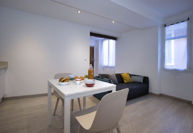 Appartement à La Ciotat - Sofi. Idéal location équipage ou vacances. Clim Appartement à La Ciotat - Sofi. Idéal location équipage ou vacances. Clim