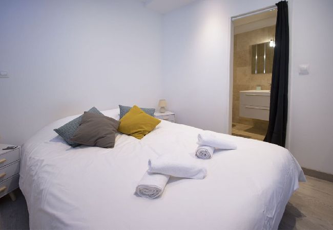 Appartement à La Ciotat - Sofi. Idéal location équipage ou vacances. Clim Appartement à La Ciotat - Sofi. Idéal location équipage ou vacances. Clim