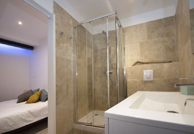 Appartement à La Ciotat - Sofi. Idéal location équipage ou vacances. Clim Appartement à La Ciotat - Sofi. Idéal location équipage ou vacances. Clim