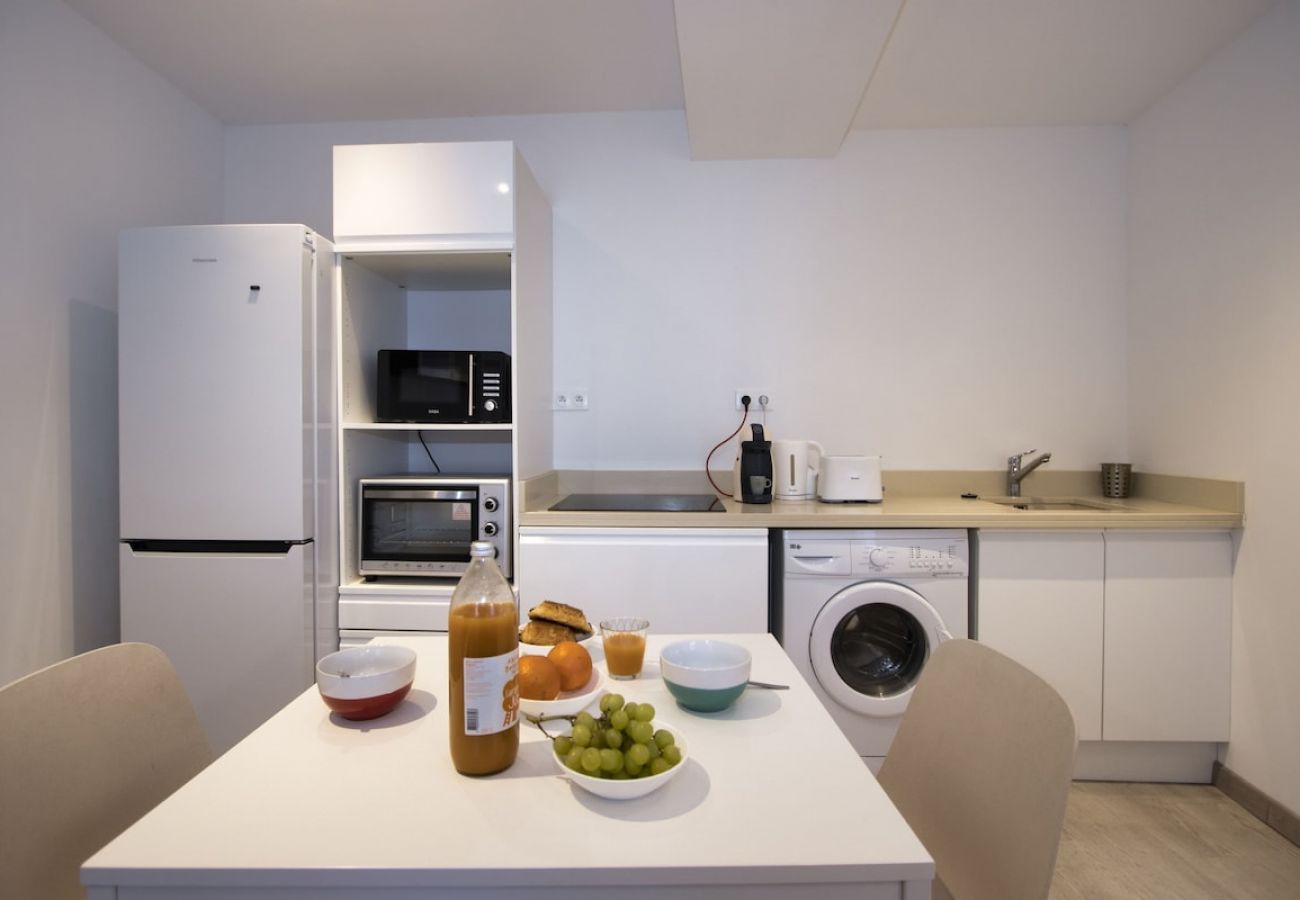 Appartement à La Ciotat - Sofi. Idéal location équipage ou vacances. Clim