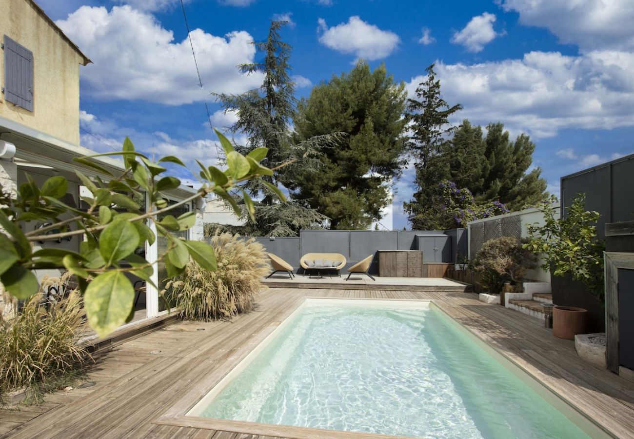 Maison à La Ciotat - Gararro. Maison bohème, piscine, clim, jardin