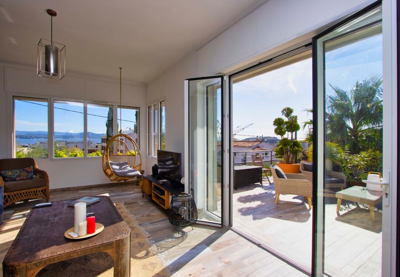 Appartement à La Ciotat - Maison Grand Lamiolo. Standing, jardin, piscine