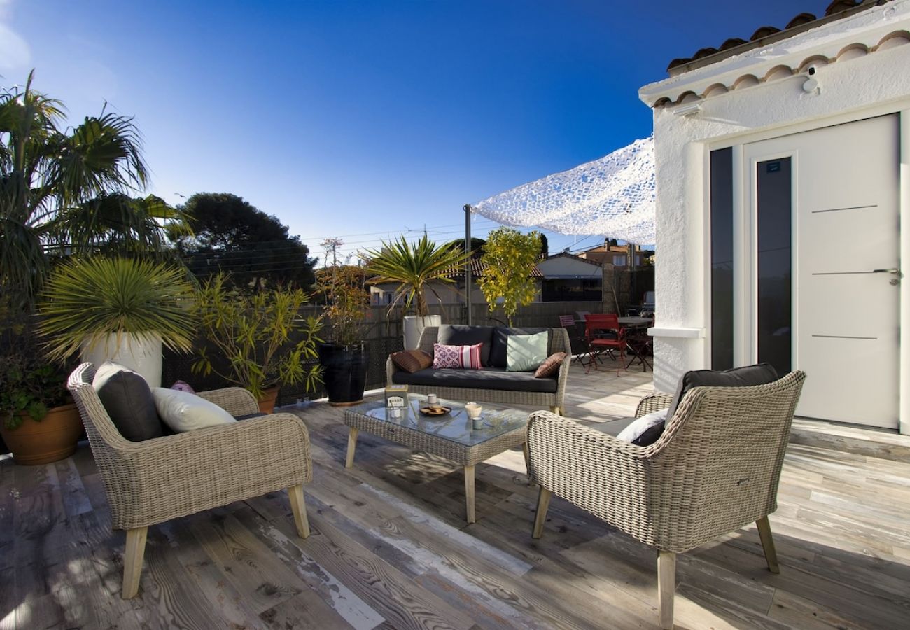 Appartement à La Ciotat - Maison Grand Lamiolo. Standing, jardin, piscine