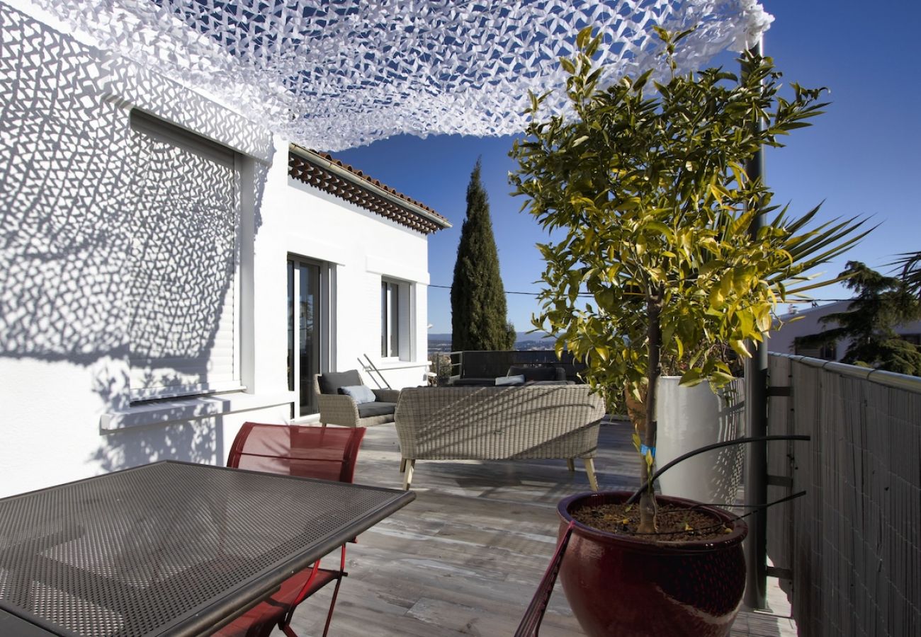 Appartement à La Ciotat - Maison Grand Lamiolo. Standing, jardin, piscine