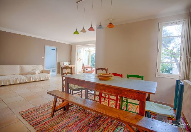 Maison à La Ciotat - La Briandière. Climatisation, piscine, jardin Maison à La Ciotat - La Briandière. Climatisation, piscine, jardin