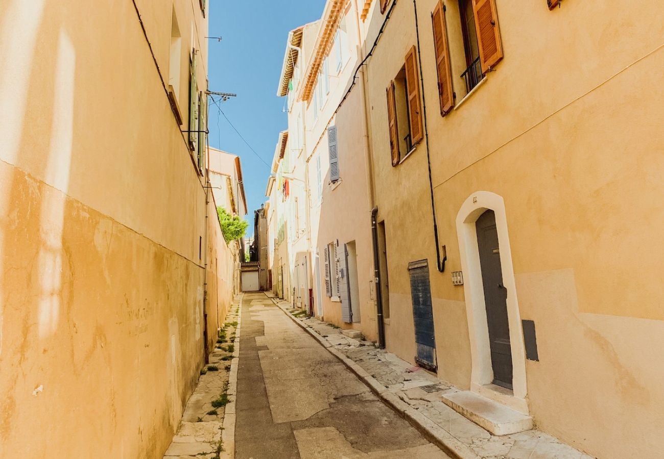 Maison à La Ciotat - La Briandière. Climatisation, piscine, jardin