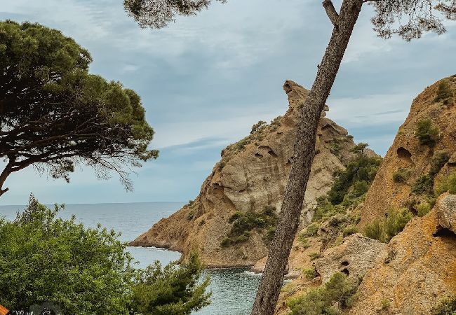 Appartement à La Ciotat - Gameou, piscine collective, 2 terrasses, Clim