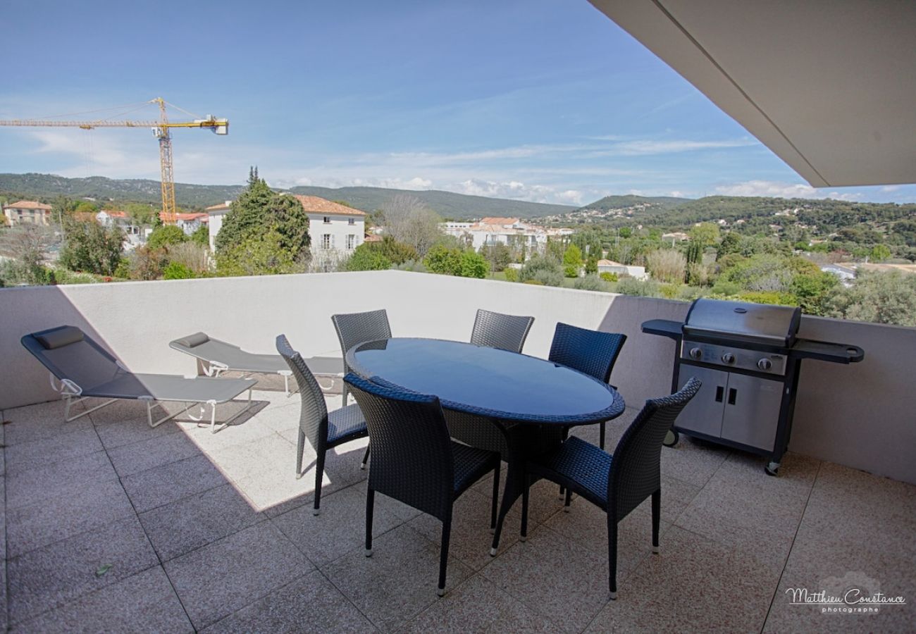 Appartement à La Ciotat - Gameou, piscine collective, 2 terrasses, Clim