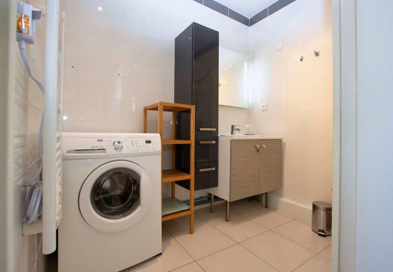 Appartement à La Ciotat - Gameou, piscine collective, 2 terrasses, Clim