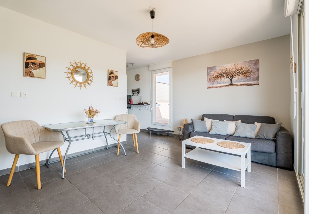 Appartement à La Ciotat - Gameou, piscine collective, 2 terrasses, Clim