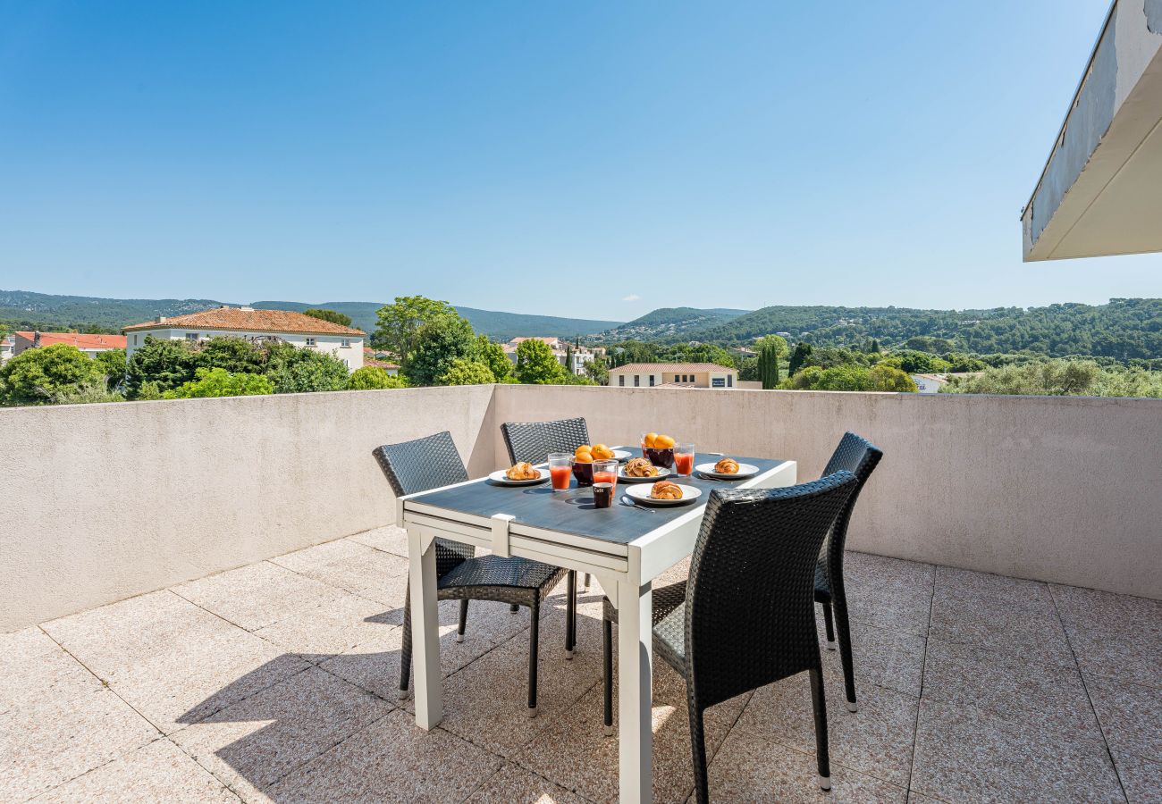 Appartement à La Ciotat - Gameou, piscine collective, 2 terrasses, Clim