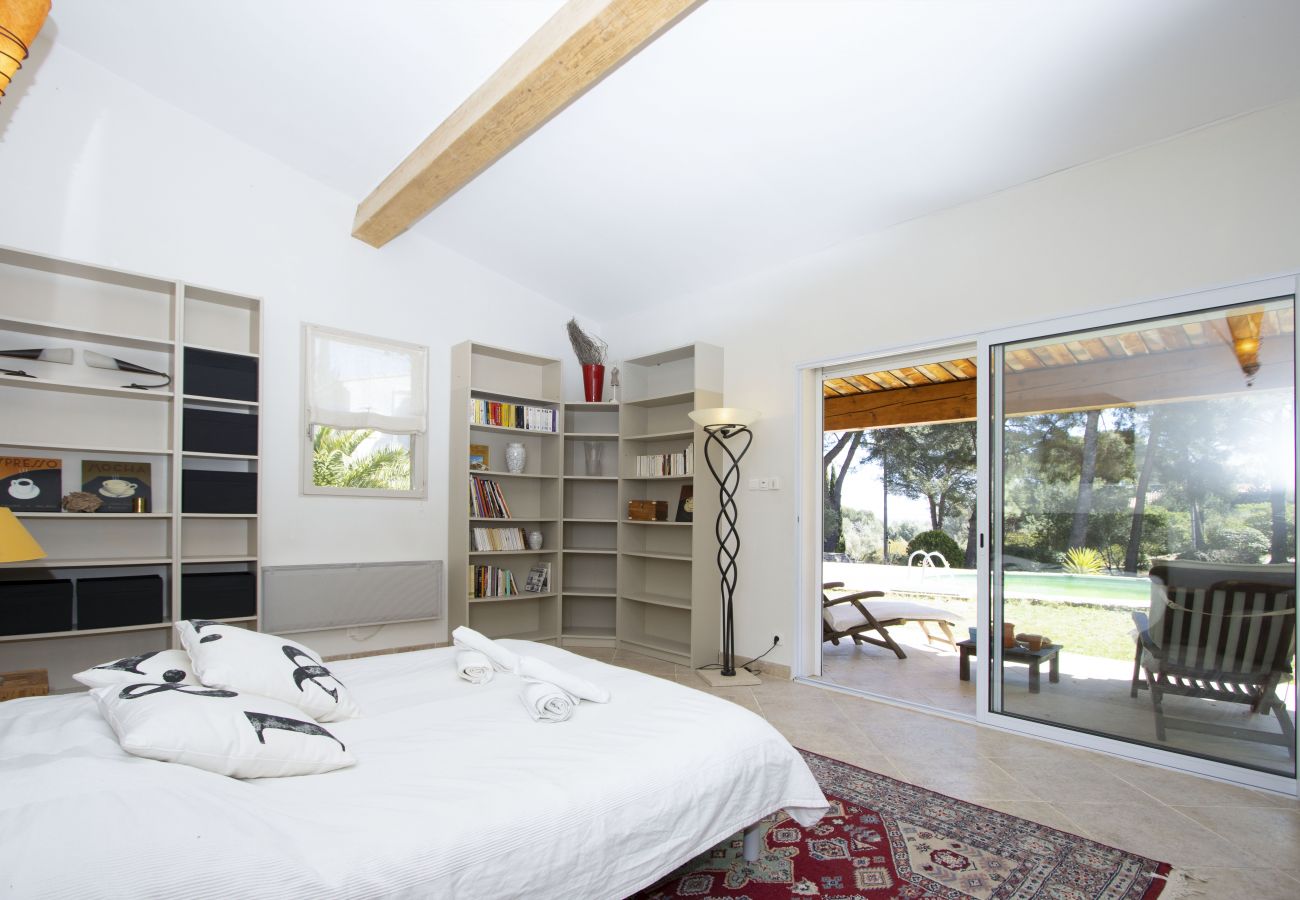 Maison à La Ciotat - Villa Tonga Soa, havre de paix, piscine, clim