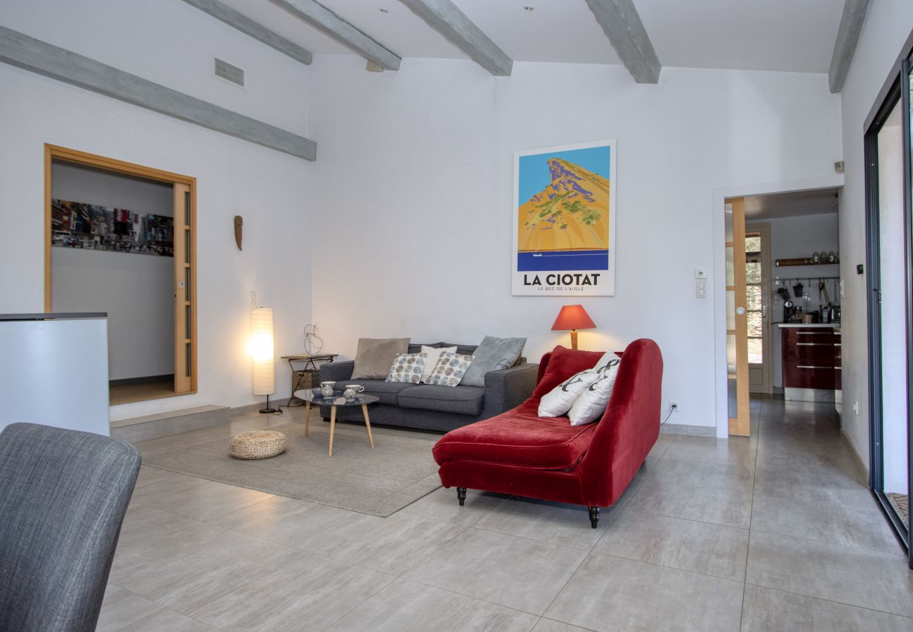 Maison à La Ciotat - Villa Tonga Soa, havre de paix, piscine, clim