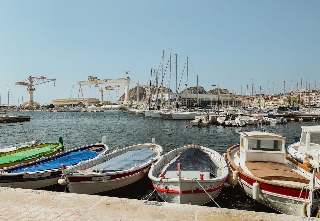 Maison à La Ciotat - Les Restanques , 200m de la mer, piscine, parc