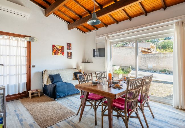 Maison à La Ciotat - Petite Briandière. Maisonnette, Clim, jardin, WIFI