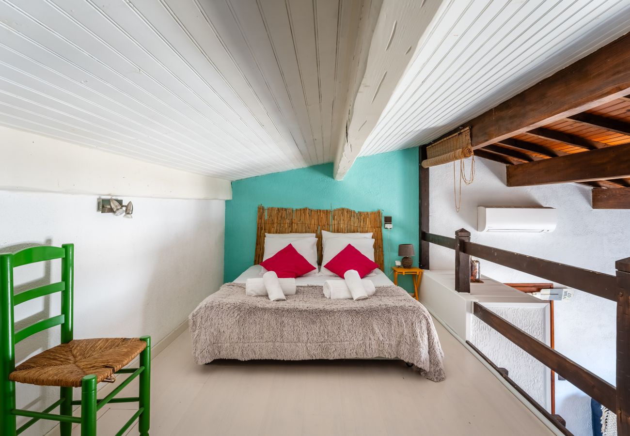 Maison à La Ciotat - Petite Briandière. Maisonnette, Clim, jardin, WIFI
