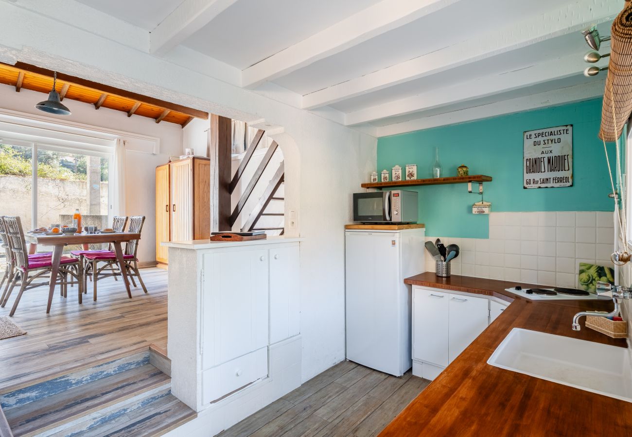 Maison à La Ciotat - Petite Briandière. Maisonnette, Clim, jardin, WIFI
