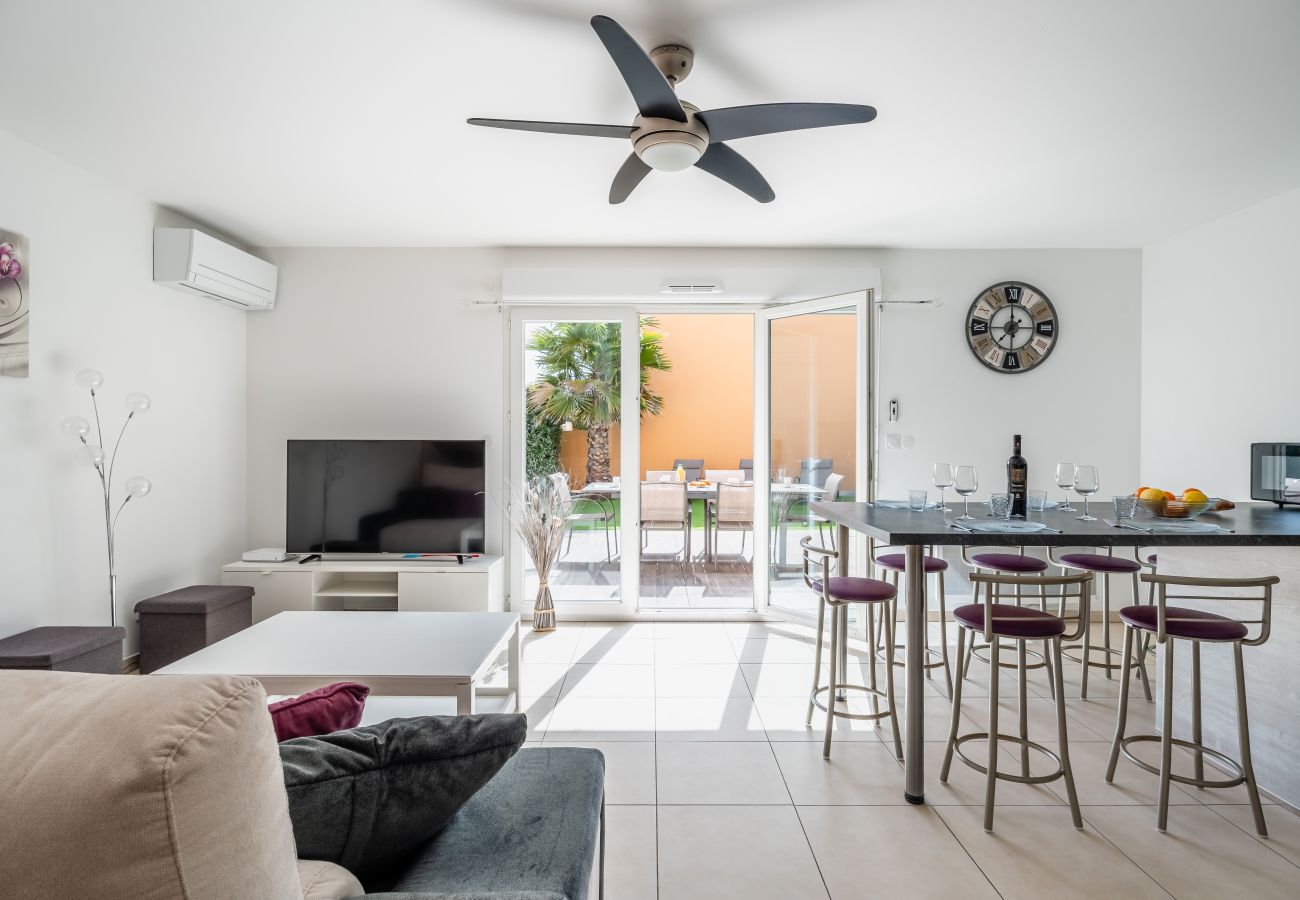 Maison à La Ciotat - Cannier. Clim, piscine chauffée, jardin, parking