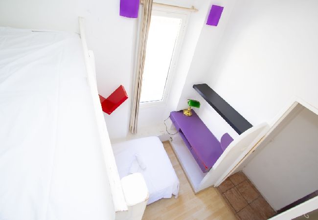 Appartement à La Ciotat - Le Biou, Charme et volupté, T4 vue mer et clim Appartement à La Ciotat - Le Biou, Charme et volupté, T4 vue mer et clim