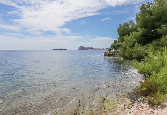 Appartement à La Ciotat - Le Biou, Charme et volupté, T4 vue mer et clim Appartement à La Ciotat - Le Biou, Charme et volupté, T4 vue mer et clim
