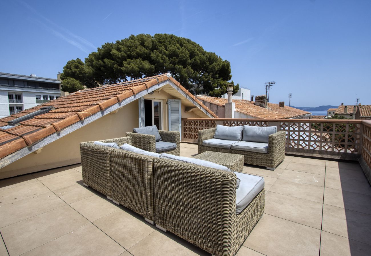 Maison à La Ciotat - Maison ville Galé. piscine, clim,proche des plages