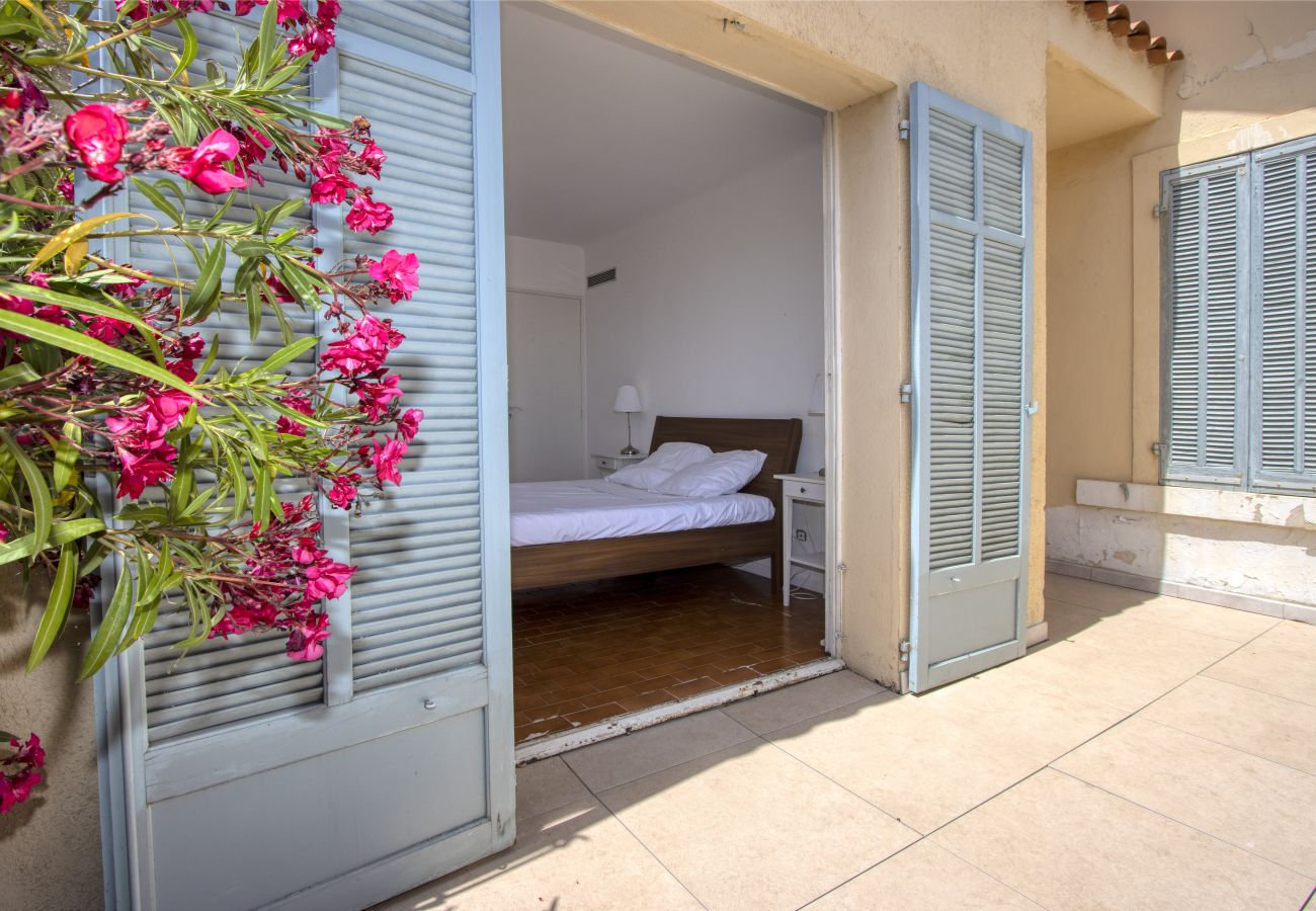 Maison à La Ciotat - Maison ville Galé. piscine, clim,proche des plages