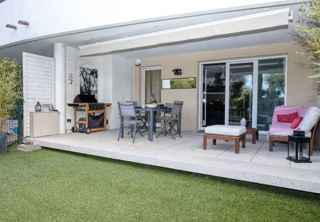 Appartement à La Ciotat - Le Gabian, climatisation, terrasse, jardinet, Wifi Appartement à La Ciotat - Le Gabian, climatisation, terrasse, jardinet, Wifi