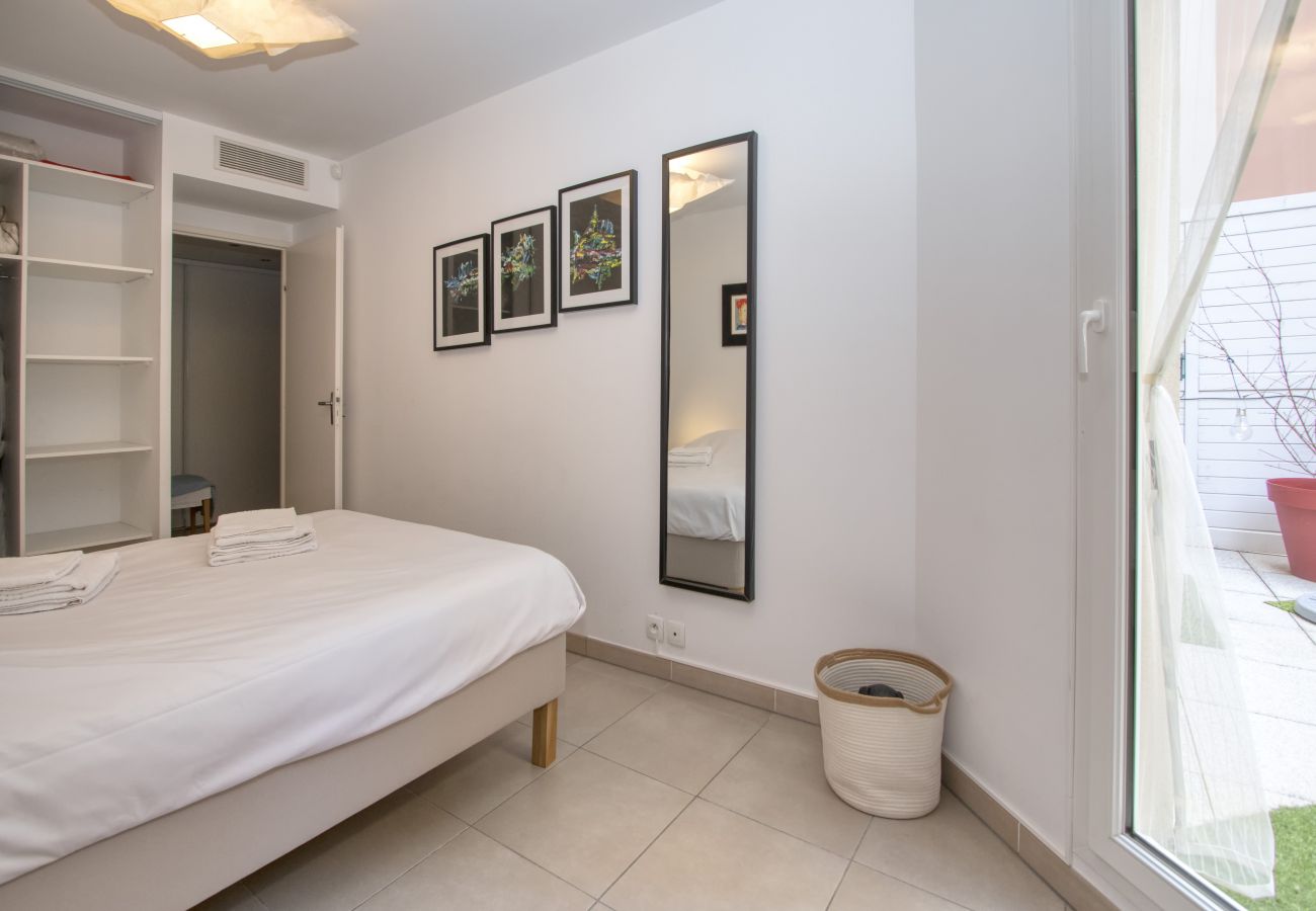Appartement à La Ciotat - Le Gabian Appart standing, terrasse, jardinet,Wifi