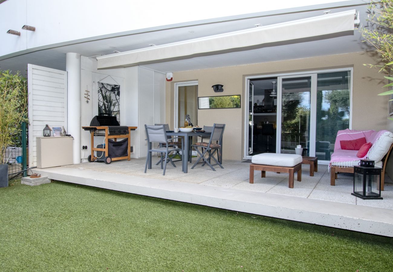 Appartement à La Ciotat - Le Gabian Appart standing, terrasse, jardinet,Wifi