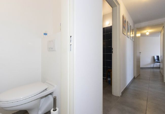 Appartement à La Ciotat - Mero. Vue mer, clim, parking, proche du vieux port Appartement à La Ciotat - Mero. Vue mer, clim, parking, proche du vieux port