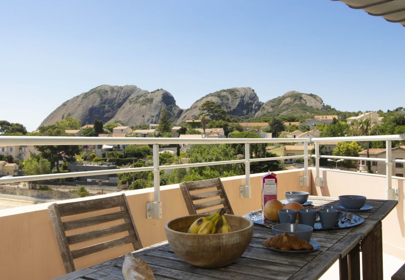 Appartement à La Ciotat - Mero. Vue mer, clim, parking, proche du vieux port