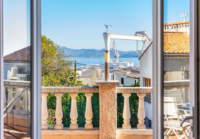 Appartement à La Ciotat - Mato. Terrasse vue mer, clim, garage sécurisé Appartement à La Ciotat - Mato. Terrasse vue mer, clim, garage sécurisé