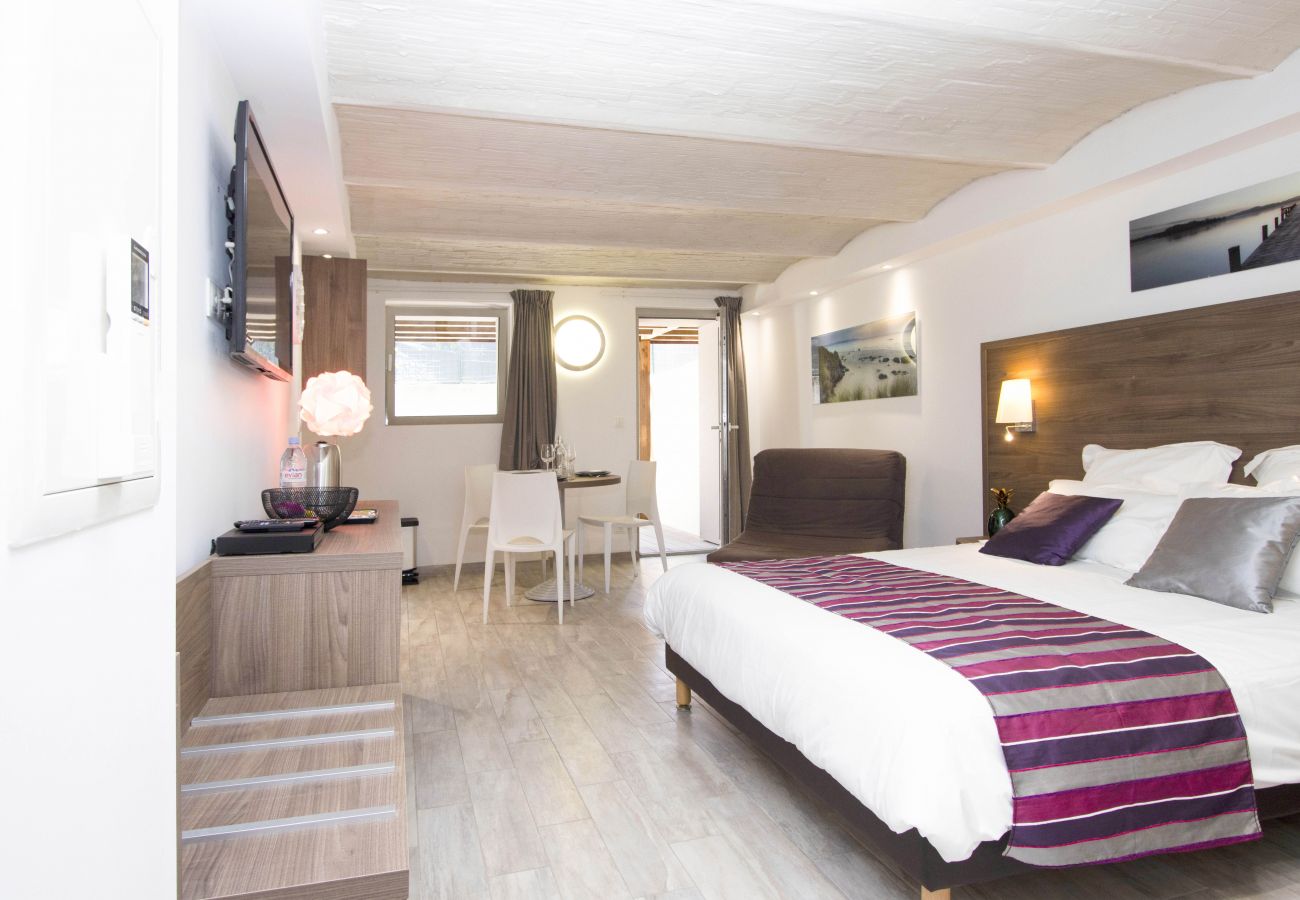 Studio à Saint-Cyr-sur-Mer - Studio Cailloux. Pour vos vacances ou séjours pros