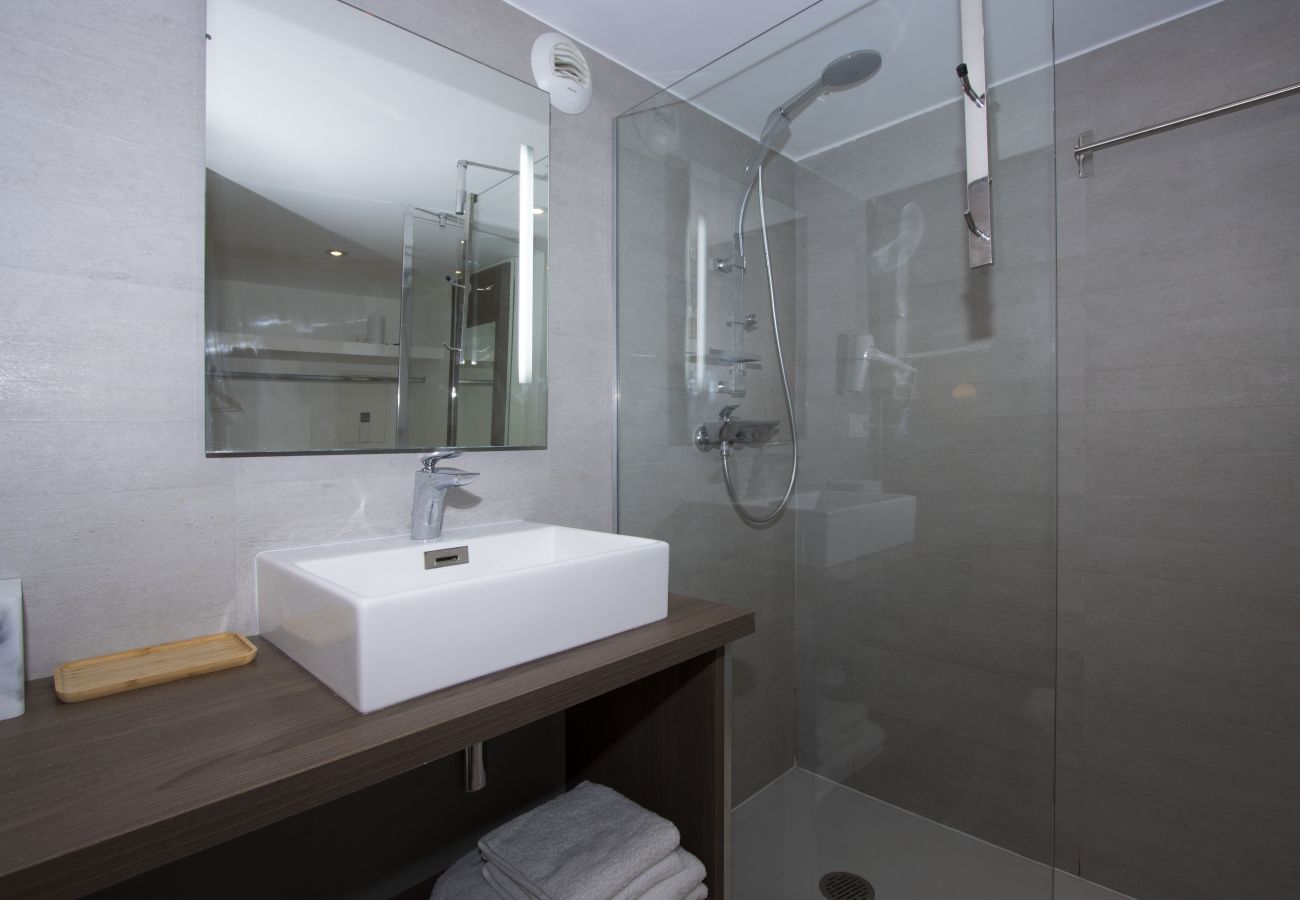 Studio à Saint-Cyr-sur-Mer - Studio Moutte. Idéal pour vos vacances/séjours pro