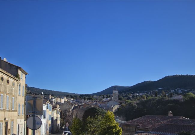 Studio à Saint-Cyr-sur-Mer - Studio Reinette. Pour vos vacances ou séjours pros