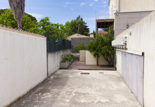 Studio à Saint-Cyr-sur-Mer - Studio Reinette. Pour vos vacances ou séjours pros Studio à Saint-Cyr-sur-Mer - Studio Reinette. Pour vos vacances ou séjours pros