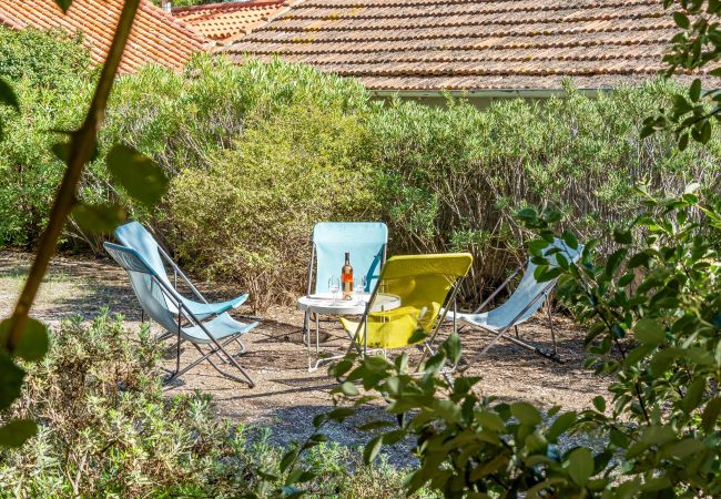 Maison à La Ciotat - Sarti. A 5m à pied des plages, Clim, jardin, BBQ Maison à La Ciotat - Sarti. A 5m à pied des plages, Clim, jardin, BBQ