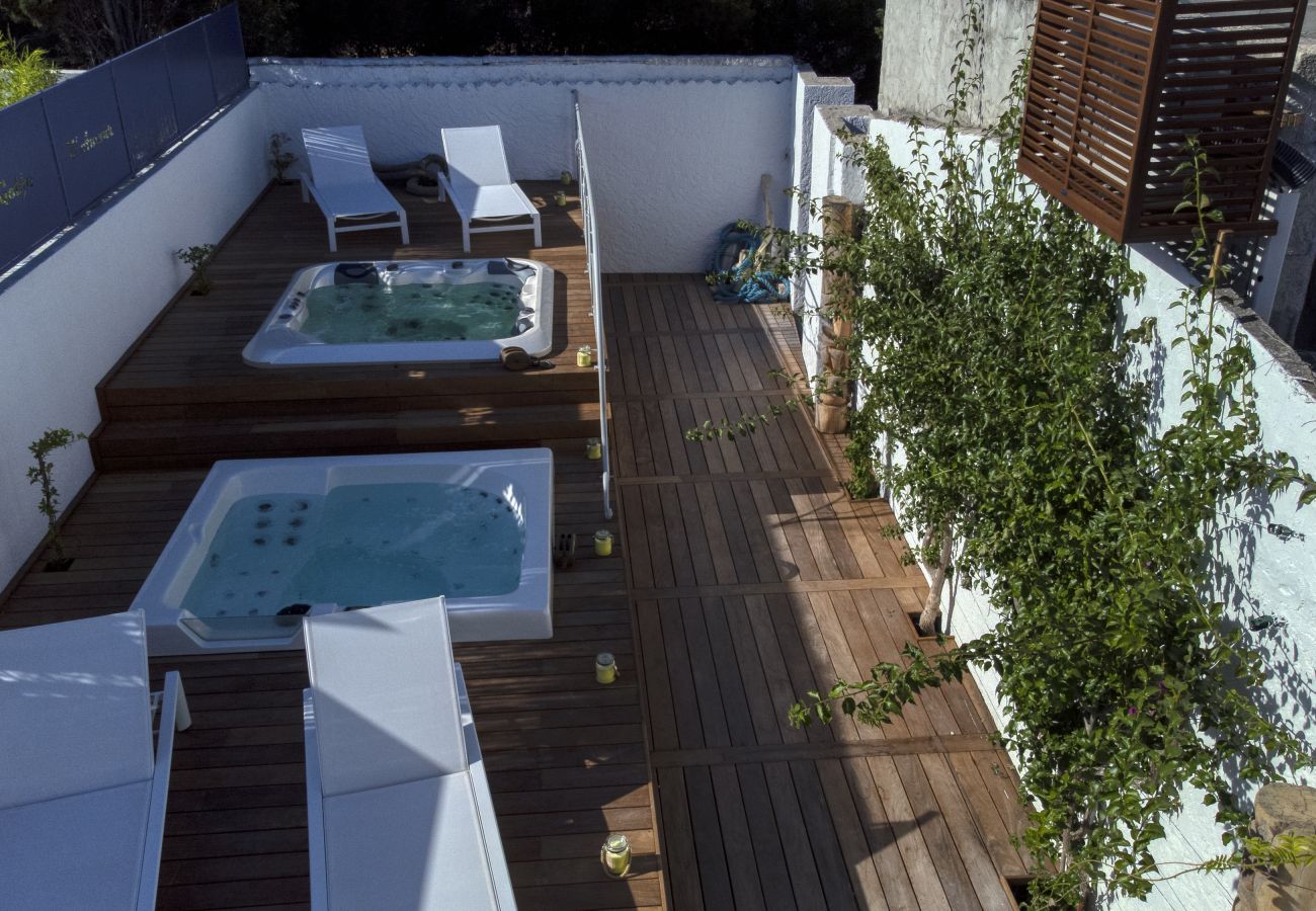 Maison à La Ciotat - Sea Sand House. Villa-galerie. Bord de mer, clim
