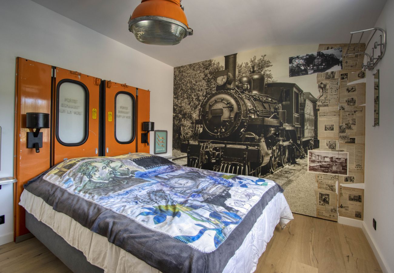 Maison à La Ciotat - Sea Sand House. Villa-galerie. Bord de mer, clim