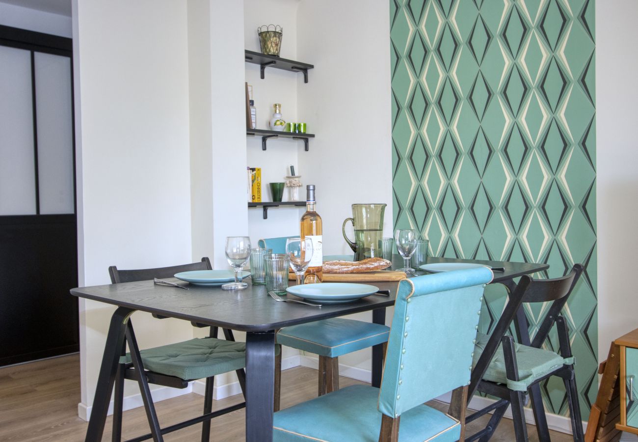 Appartement à La Ciotat - Esbeja. Appart confort, déco élégante, proche mer