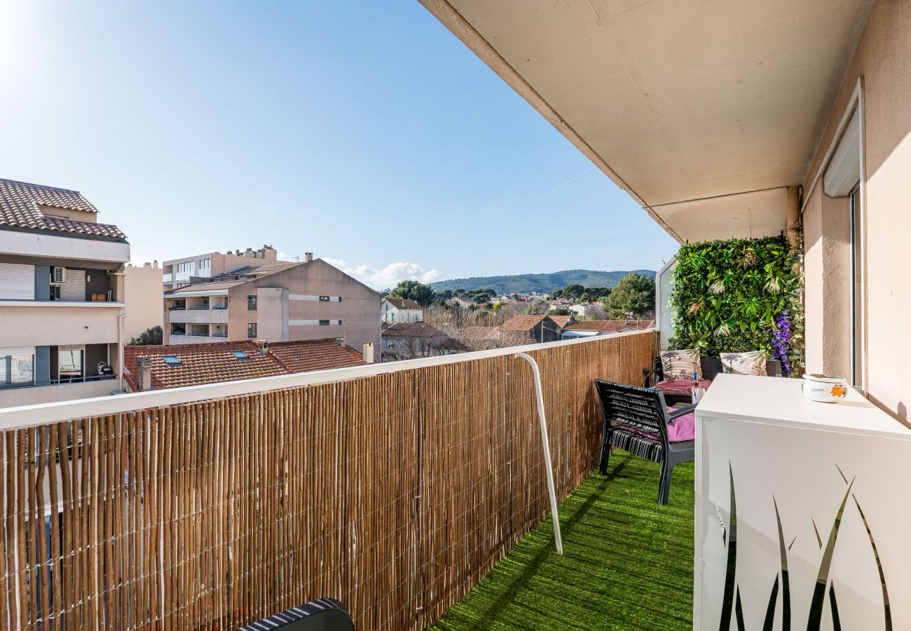 Appartement à La Ciotat - Esbeja. Appart confort, déco élégante, proche mer