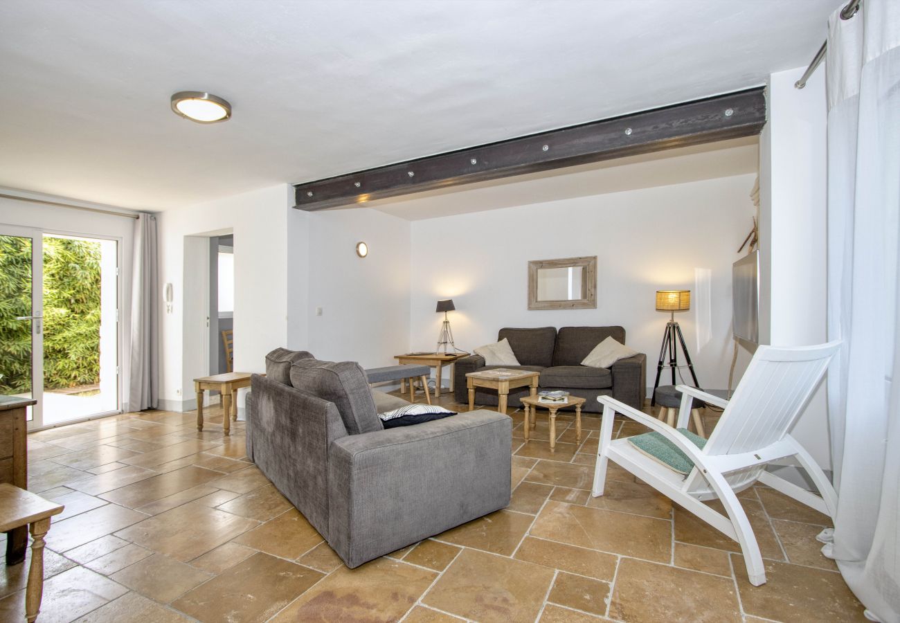 Maison à La Ciotat - L’adré. Grande maison de ville à deux pas du port