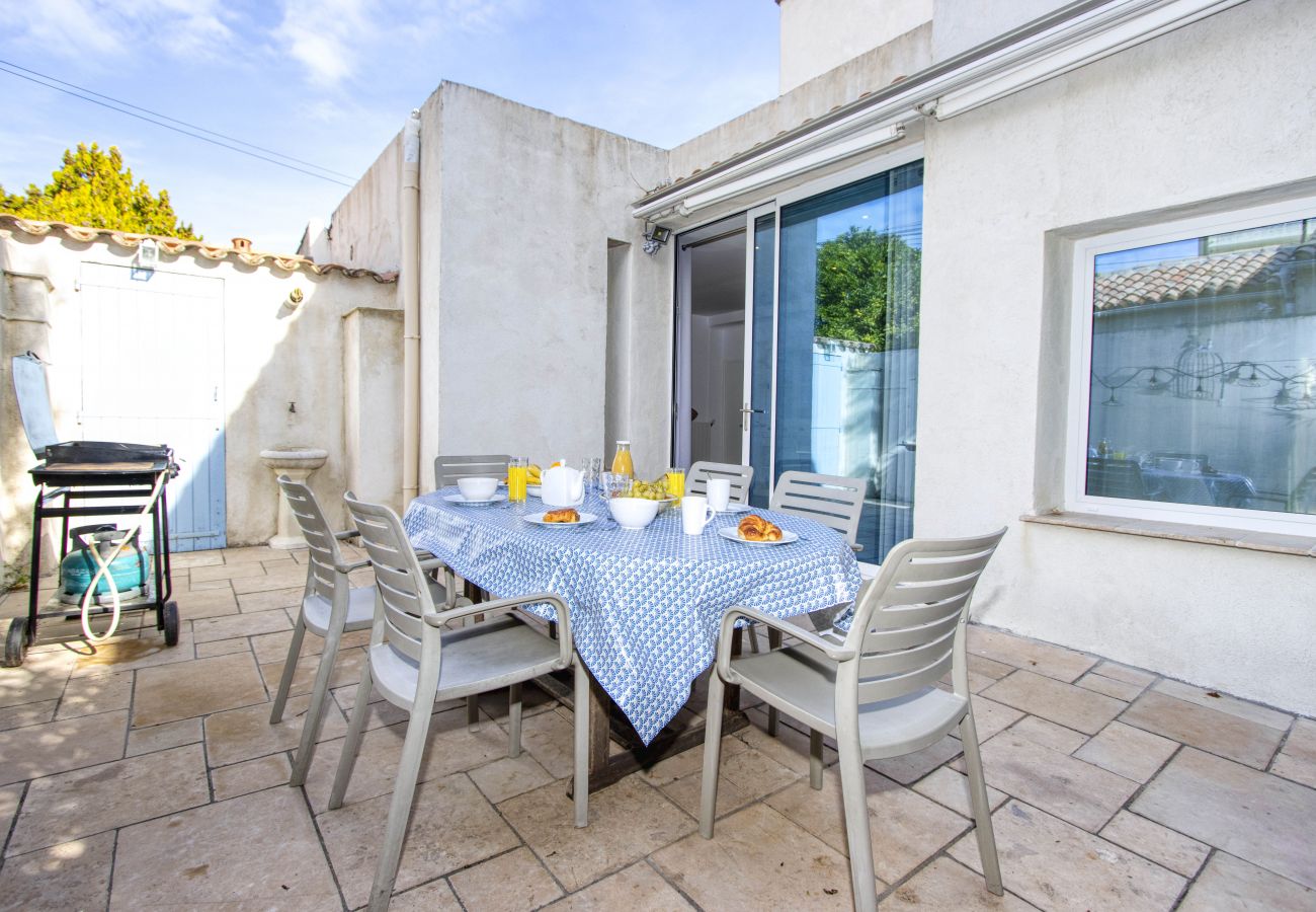 Maison à La Ciotat - L’adré. Grande maison de ville à deux pas du port