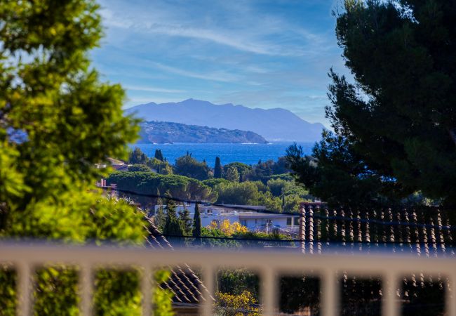 Maison à La Ciotat - Villa Tortilla, piscine chauffée, jardin, clim Maison à La Ciotat - Villa Tortilla, piscine chauffée, jardin, clim