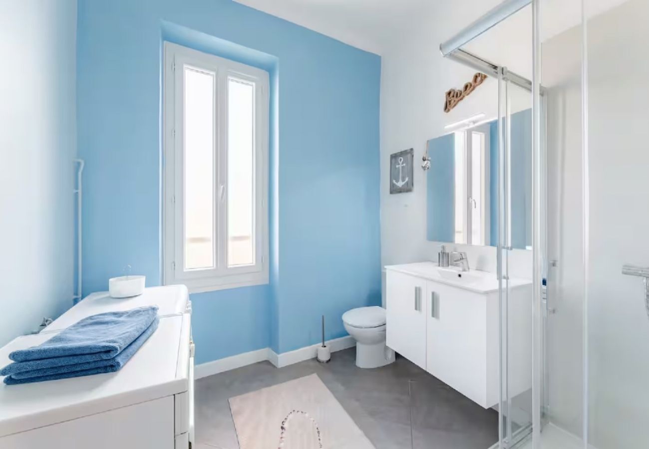 Appartement à La Ciotat - Olive. Clim, proche plages, calanques, chantier