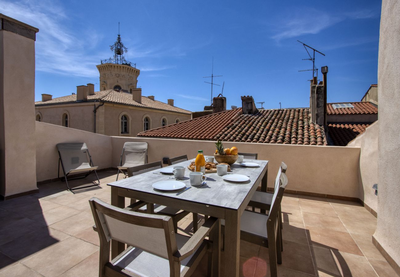 Appartement à La Ciotat - Lico. Moderne, terrasse rooftop. Vue mer. Clim.