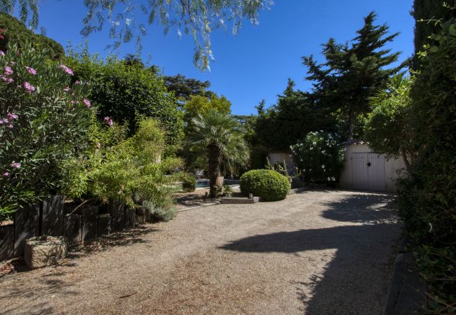 Maison à La Ciotat - La Taurine. Belle maison de standing, piscine,clim