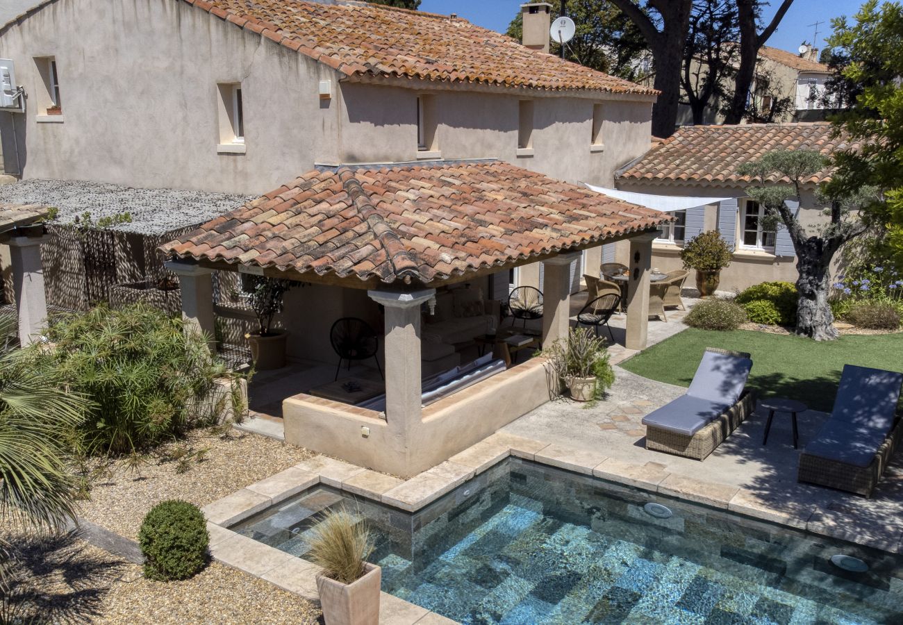 Maison à La Ciotat - La Taurine. Belle maison de standing, piscine,clim