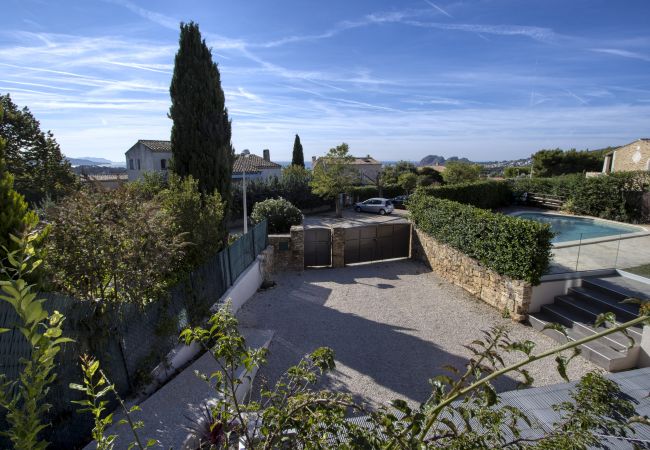Maison à La Ciotat - Villa Carpediem. Piscine, clim, vue mer, pétanque Maison à La Ciotat - Villa Carpediem. Piscine, clim, vue mer, pétanque